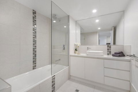 Sundancer Holiday Apartments - Tourism Brisbane 1