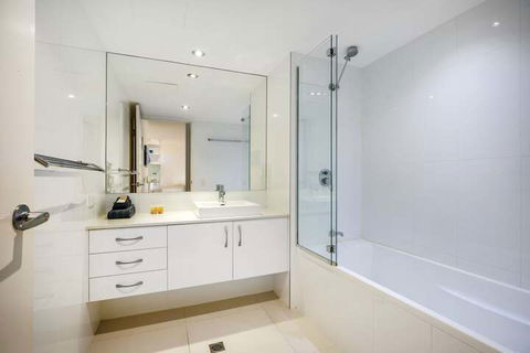 Sundancer Holiday Apartments - Tourism Brisbane 4