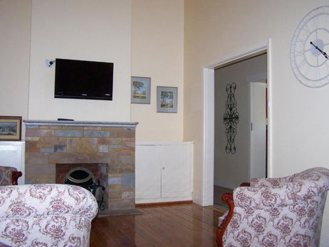 RJs Bed & Breakfast - Brisbane Tourism 6
