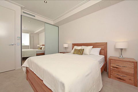 Accommodate Canberra - Glebe Park - Brisbane Tourism 5
