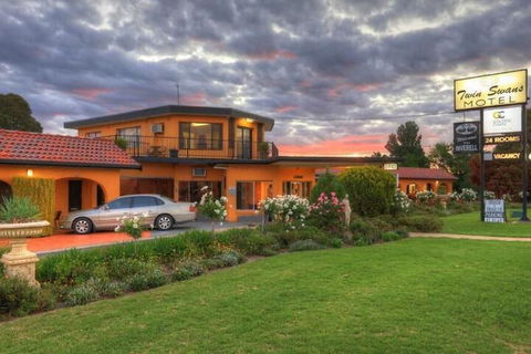 Twin Swans Motel - Tourism Brisbane 2