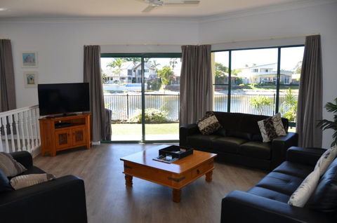 Bayz Maroochy Waters - Tourism Brisbane 3