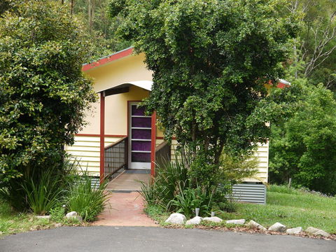 Teretre Cabins Nimbin - Brisbane Tourism 3