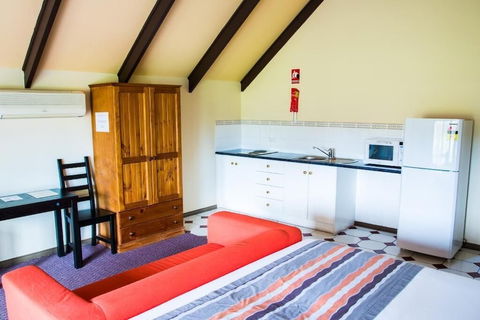 Hahndorf Motel - Brisbane Tourism 6