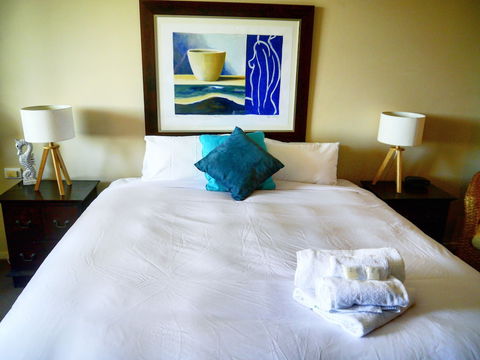 Marine Boutique Apartments - Tourism Brisbane 5