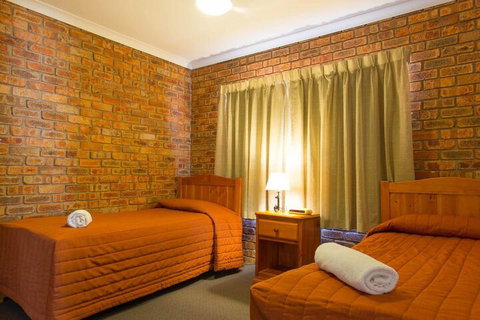 Mansfield Country Resort - Brisbane Tourism 1