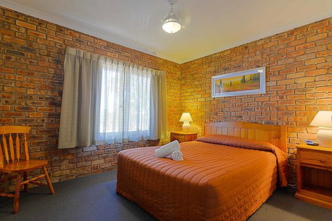 Mansfield Country Resort - Brisbane Tourism 2