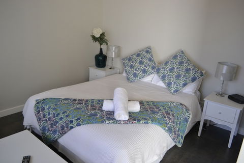 Ruby's Queenscliff - Tourism Brisbane 2