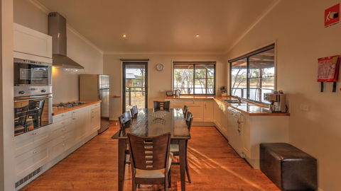 Sommerville Valley Tourist Park - Tourism Brisbane 4