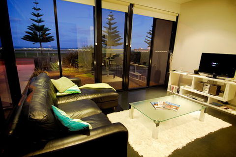 Esperance Island View Apartments - Tourism Brisbane 5