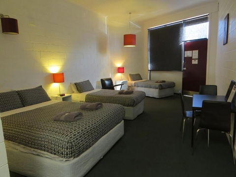 San Remo Hotel Motel - Brisbane Tourism 5