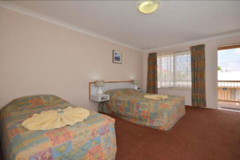 Albion Shamrock Hotel Motel - Tourism Brisbane 4