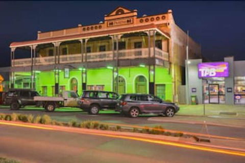 Albion Shamrock Hotel Motel - Tourism Brisbane 0