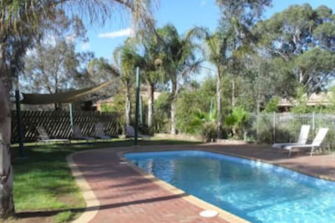 Sportslander Motor Inn - Tourism Brisbane 5