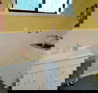 Beach Baby On Freycinet - Brisbane Tourism