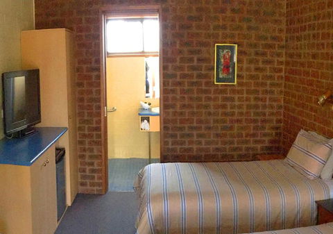 Milawa Motel - Brisbane Tourism 1