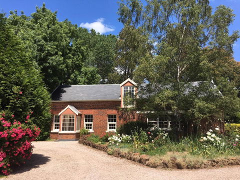 Tahara Cottage - Brisbane Tourism 1