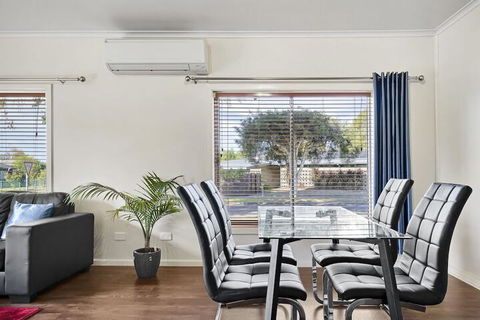 Short Stays Gippsland - Brisbane Tourism 2