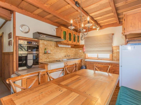 Chalet Rene House - Brisbane Tourism 5