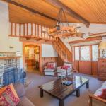 Chalet Rene House - Brisbane Tourism 0