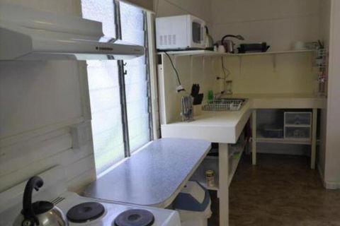 Kennys Cabin - Tourism Brisbane 2