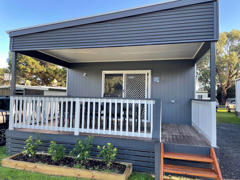 Victor Harbor Holiday & Cabin Park - Brisbane Tourism 2