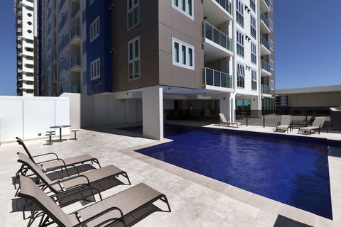 H On Mitchell Apartment Hotel - Brisbane Tourism 1
