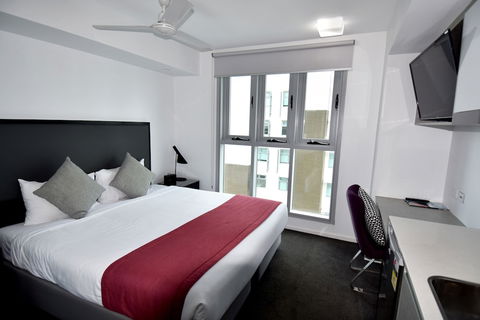 H On Mitchell Apartment Hotel - Brisbane Tourism 5