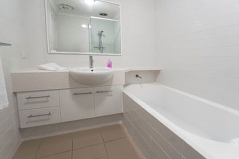 Yallingup Beach Resort - Brisbane Tourism 7