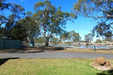Horsham Riverside Caravan Park - Brisbane Tourism 4