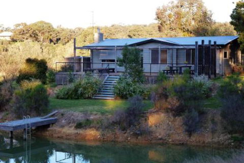 Lavandula Country House - Tourism Brisbane 5