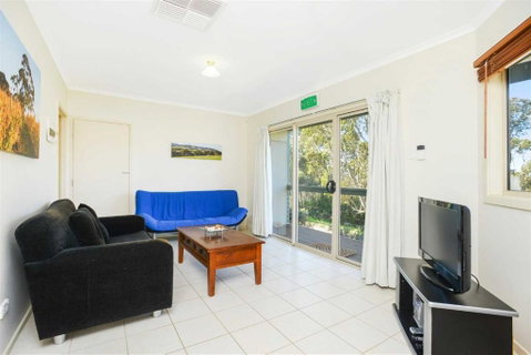 Cabernet Cottage - Tourism Brisbane 2