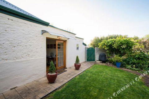 Georgies Cottage - Tourism Brisbane 5