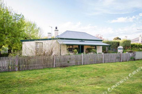 Georgies Cottage - Tourism Brisbane 0