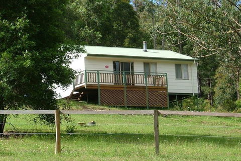 Peacehaven Country Cottages - Tourism Brisbane 3