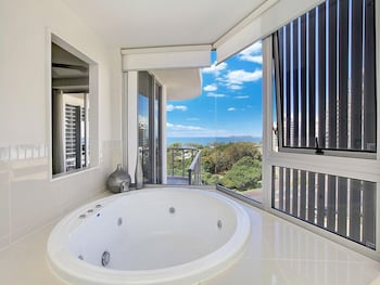 Silver Sea On Sixth Resort - Tourism Brisbane 6