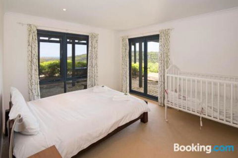 Pearl River Houses - Tourism Brisbane 0