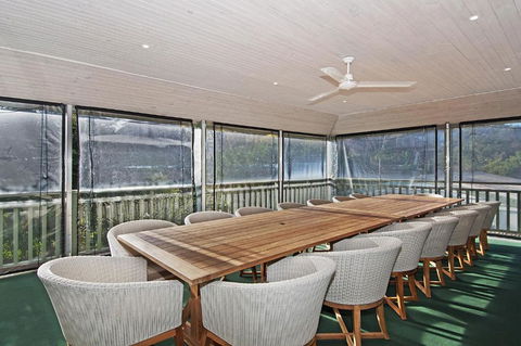 Sand & Foam - Tourism Brisbane 6