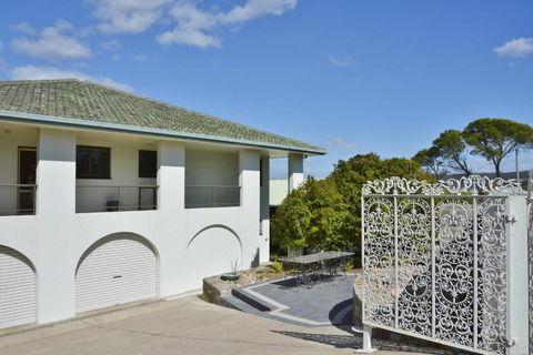 Seascape On Hill Street - Tourism Brisbane 3