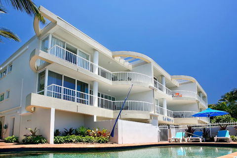 La Mer Sunshine - Tourism Brisbane 0