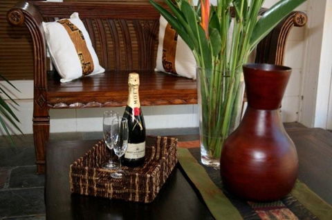 Jambala Beach House - Brisbane Tourism 3