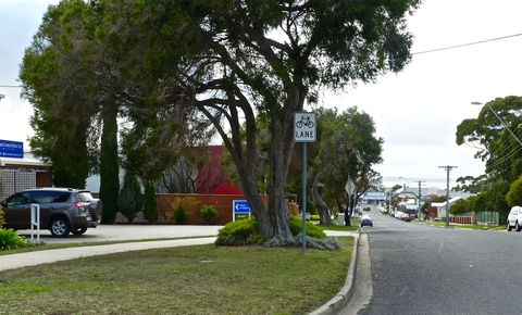 Inverloch Central Motor Inn - Brisbane Tourism 1