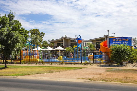 All Seasons Holiday Park - Brisbane Tourism 2
