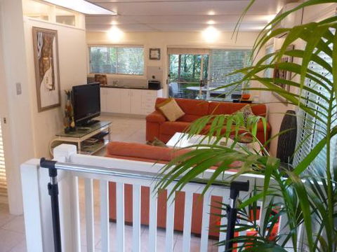 Orchard Garden - Brisbane Tourism 0