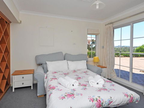 Beggars Bridge Vineyard Homestead W / Pool + Wifi + Tennis + Vineyard - Tourism Brisbane 3