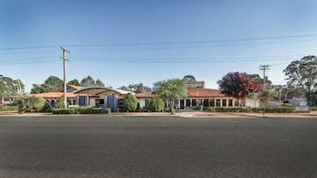 Banksia Motel Collie - Brisbane Tourism 1