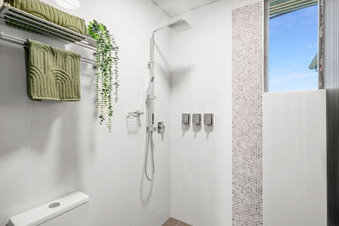 Grand Hotel Wyong - Tourism Brisbane 5