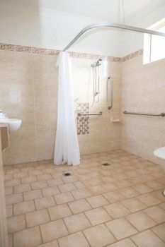 A-line Motel - Tourism Brisbane 5