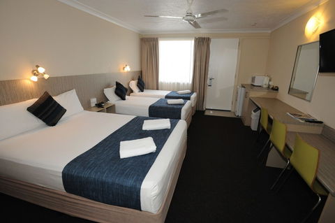 Shoredrive Motel - Tourism Brisbane 5