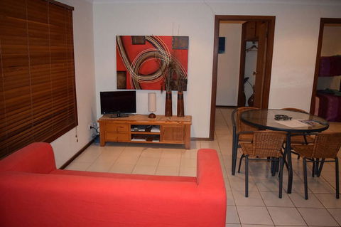 Wildsights Beach Units - Brisbane Tourism 4